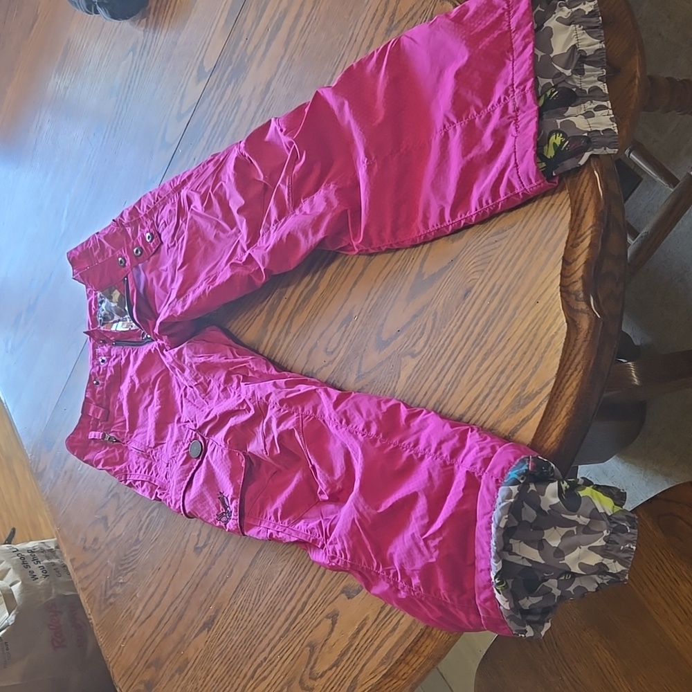 Ski pants